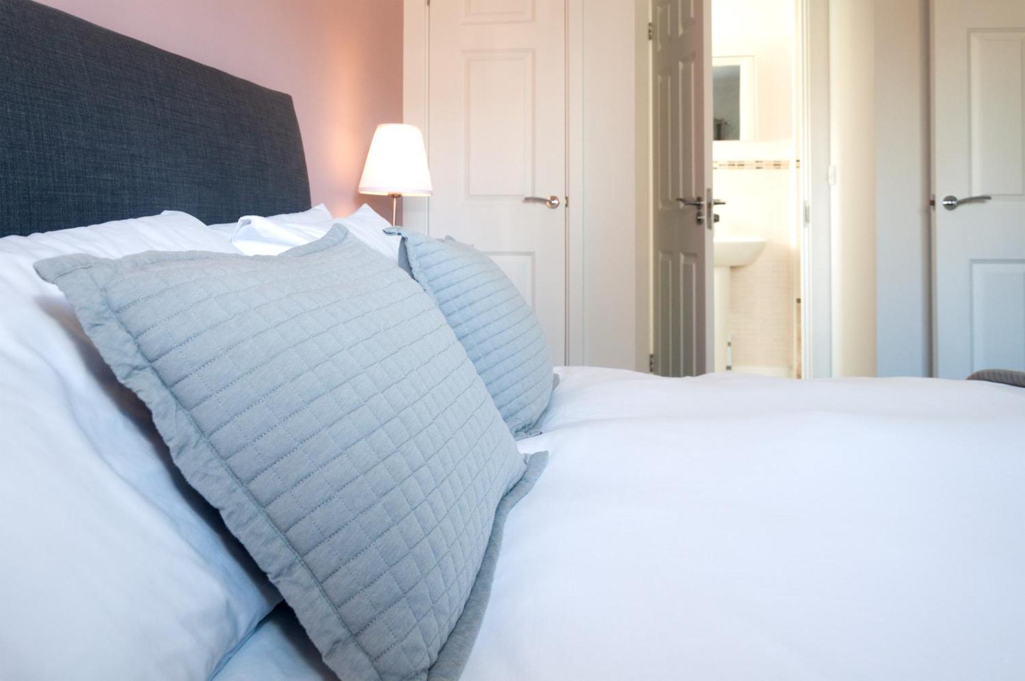 Riverside Stays, Modern House Stays, Shefford, Bedfordshire المظهر الخارجي الصورة